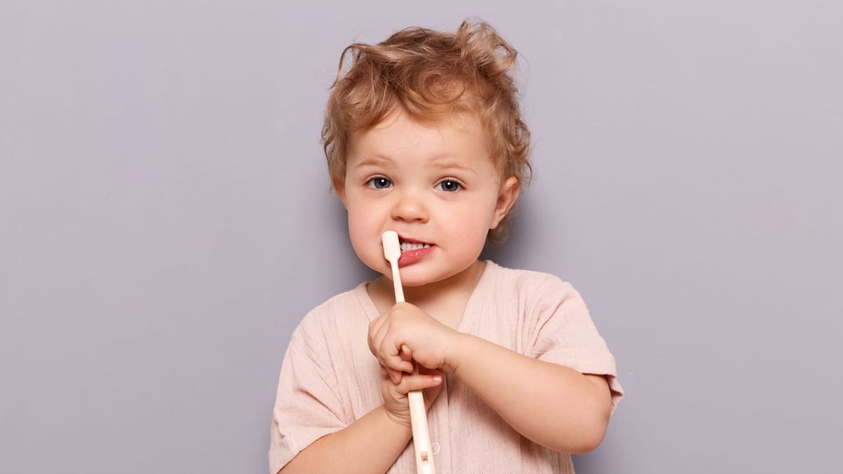 Go‘daklarda tishlarni tozalash